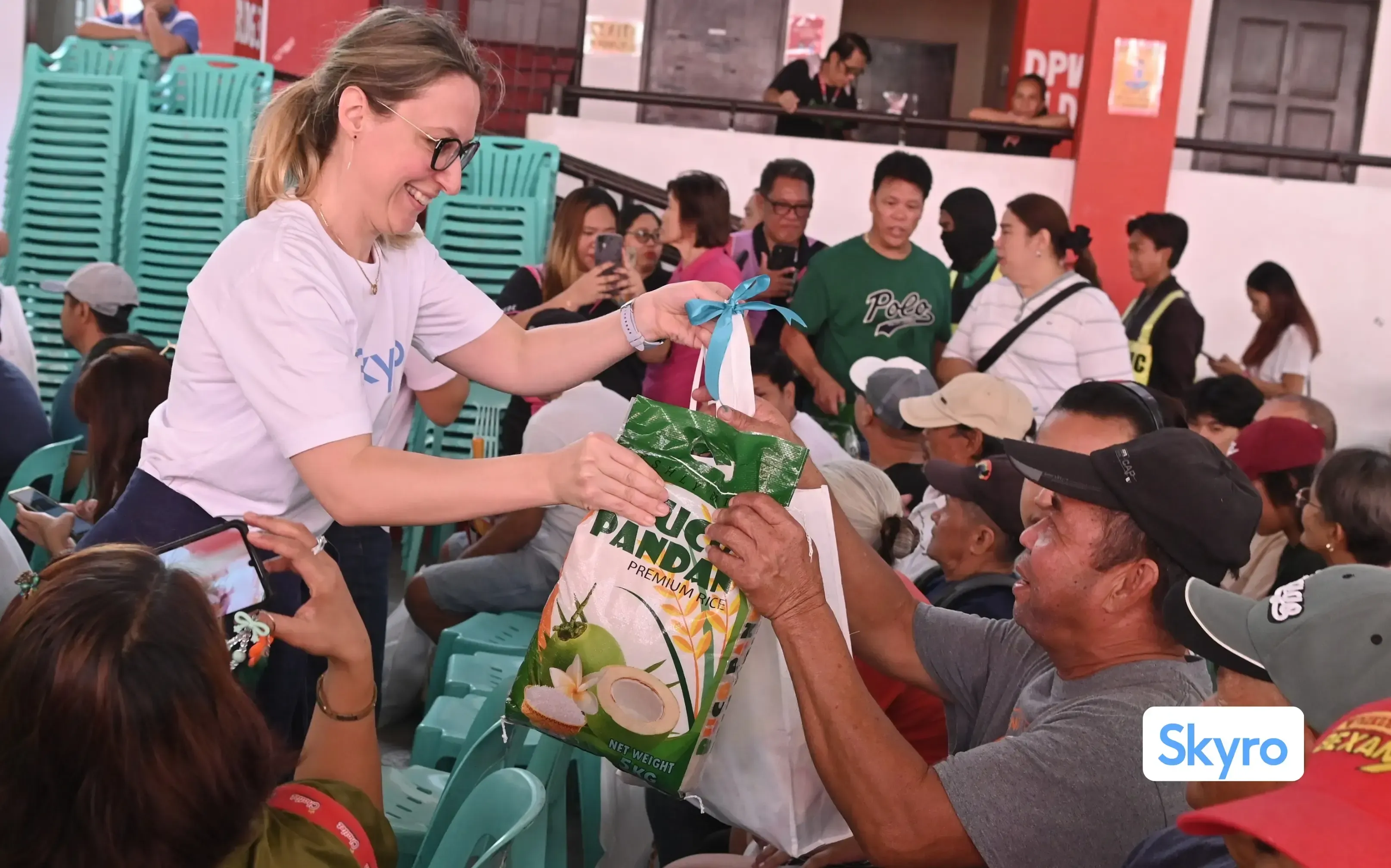 SkyroShares Food Community Drive