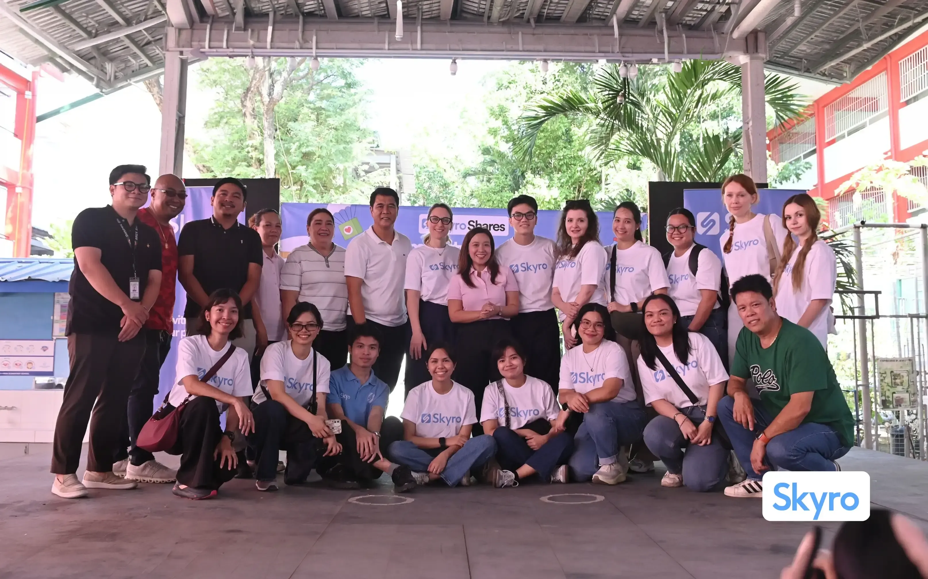 Skyro team during SkyroShares Food Community Drive